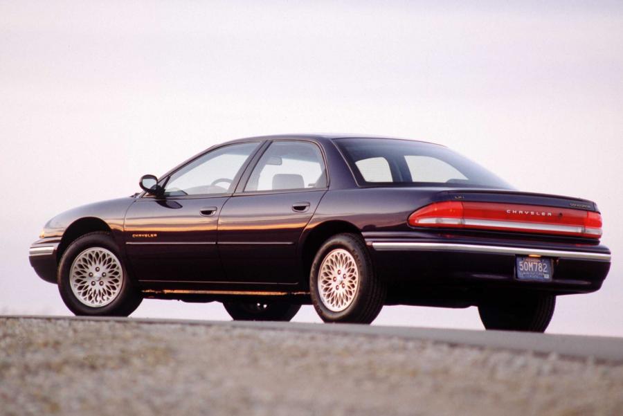  Chrysler Concorde 1994 года  (фото 2 из 4)
